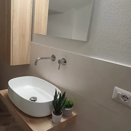 Domu Oltremare Apartment